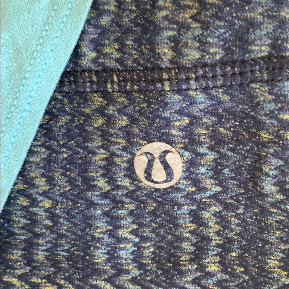 lululemon aqua yoga top